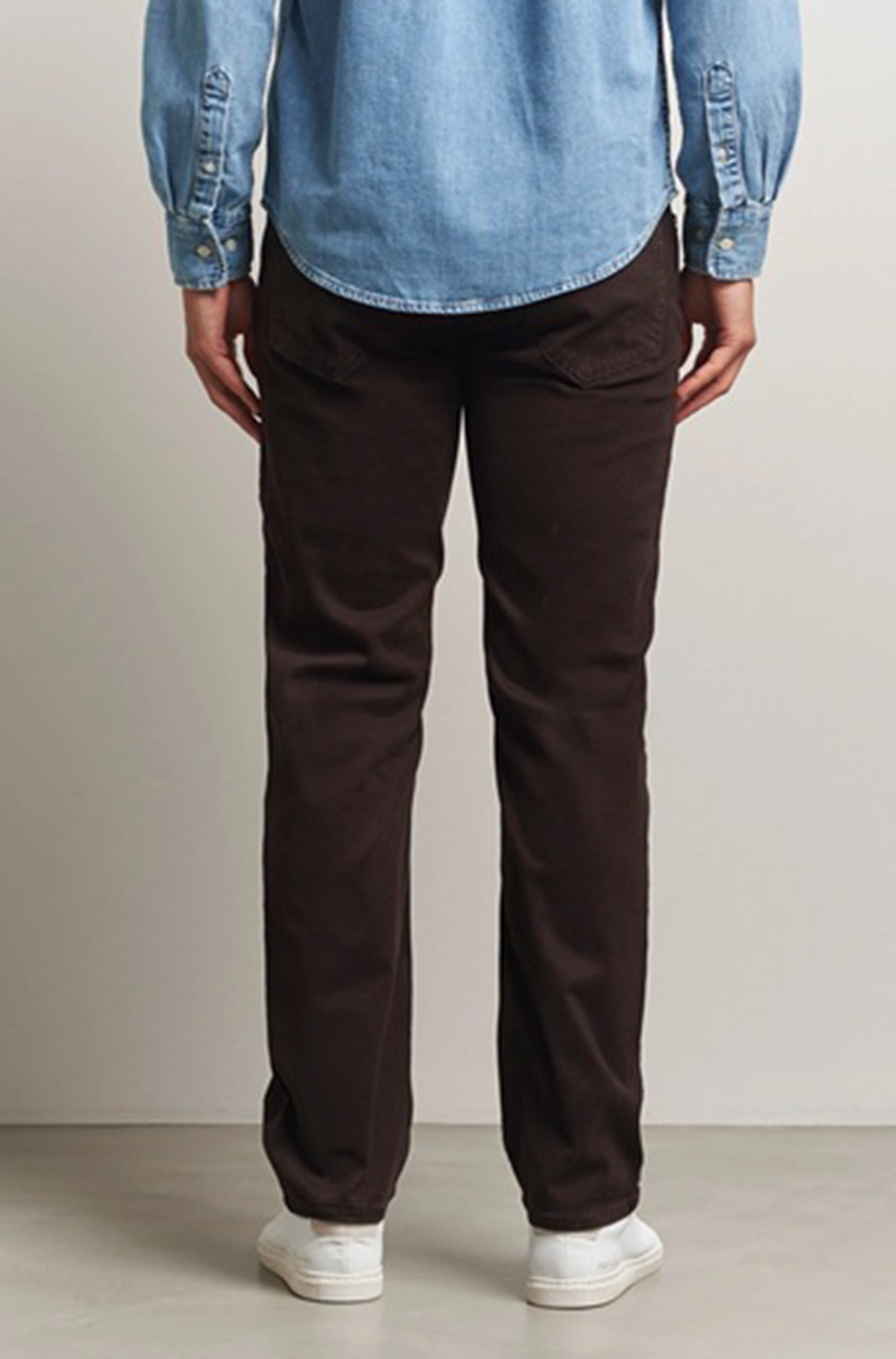 GANT - Regular Fit Moleskin Jeans in Dark Brown 1000436 202