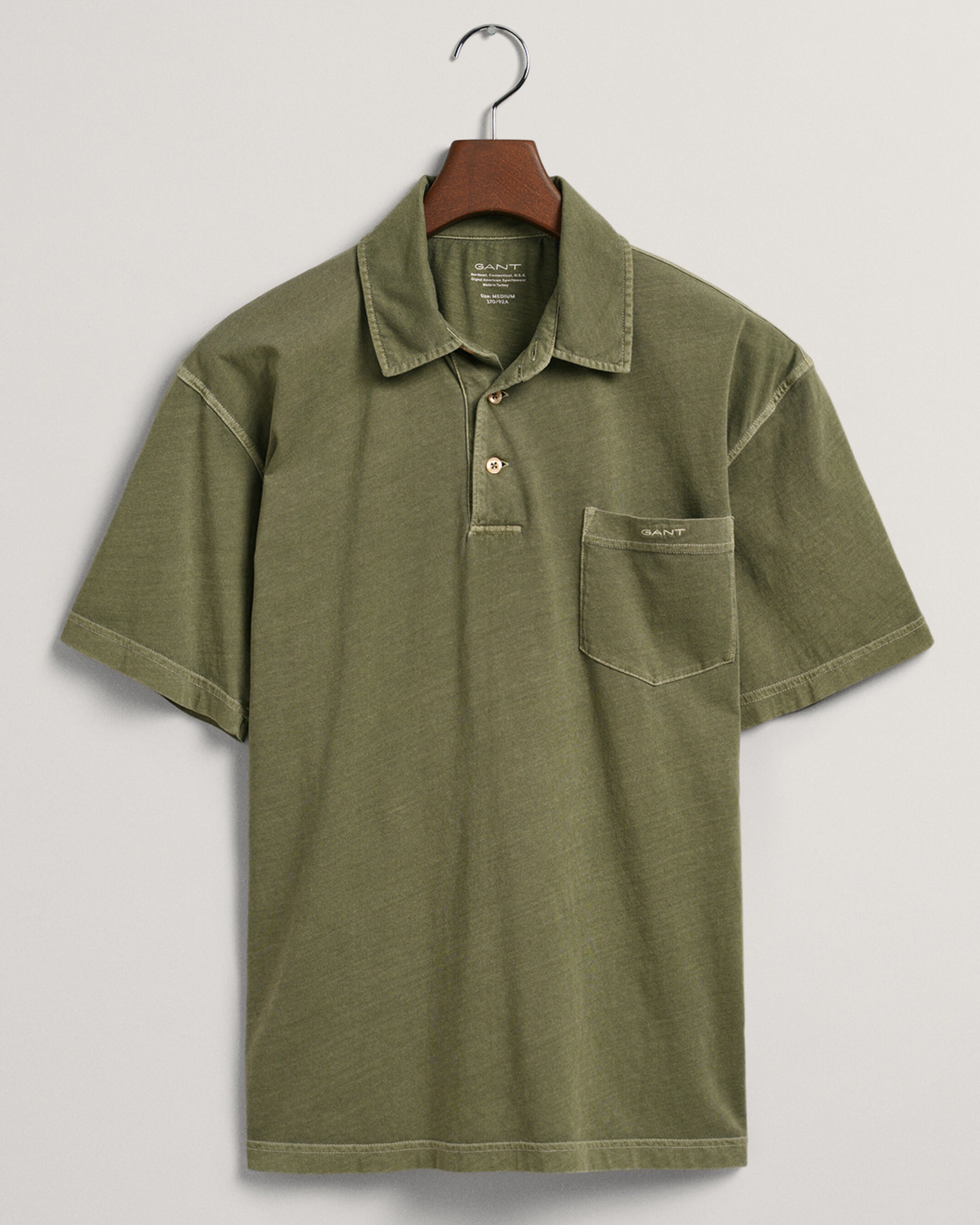 GANT - Sunfaded Jersey Polo Shirt in Kalamata Green 2057028 362