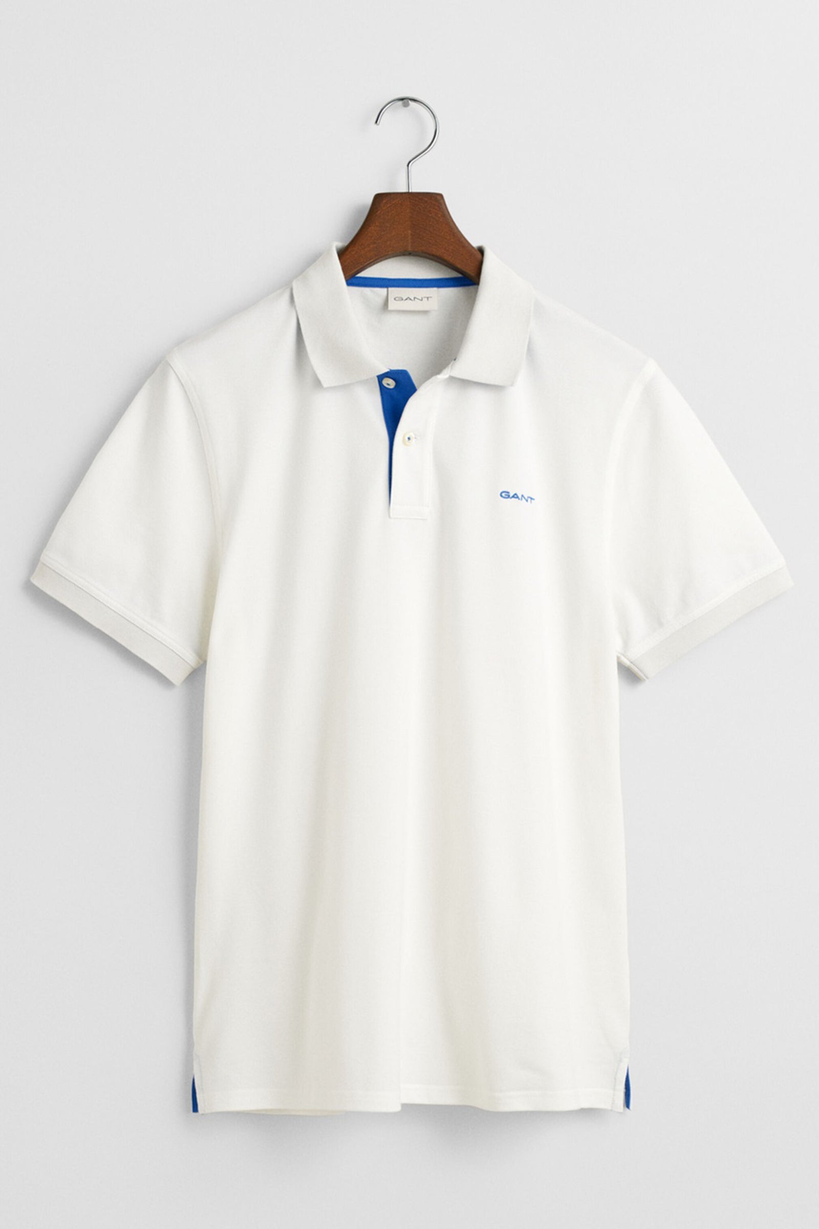 GANT - Contrast Piqué Polo Shirt in Eggshell White 2062026 113