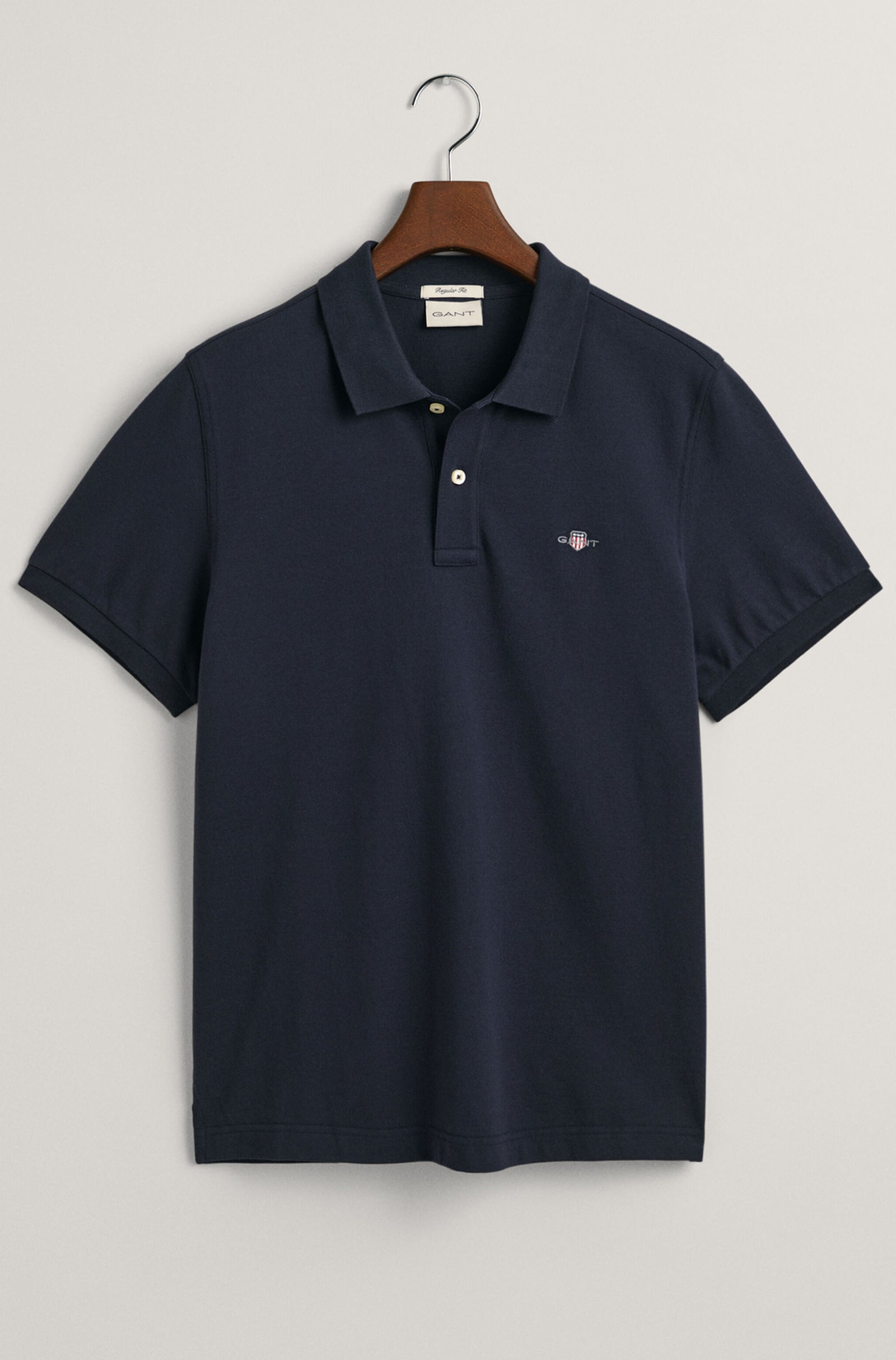GANT - Regular Fit Shield Piqué Polo Shirt In Evening Blue 2210 433