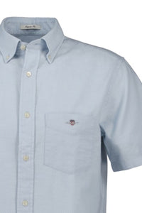 GANT - Regular Fit Short Sleeve Dobby Shirt in Fresh Blue 3250140 457