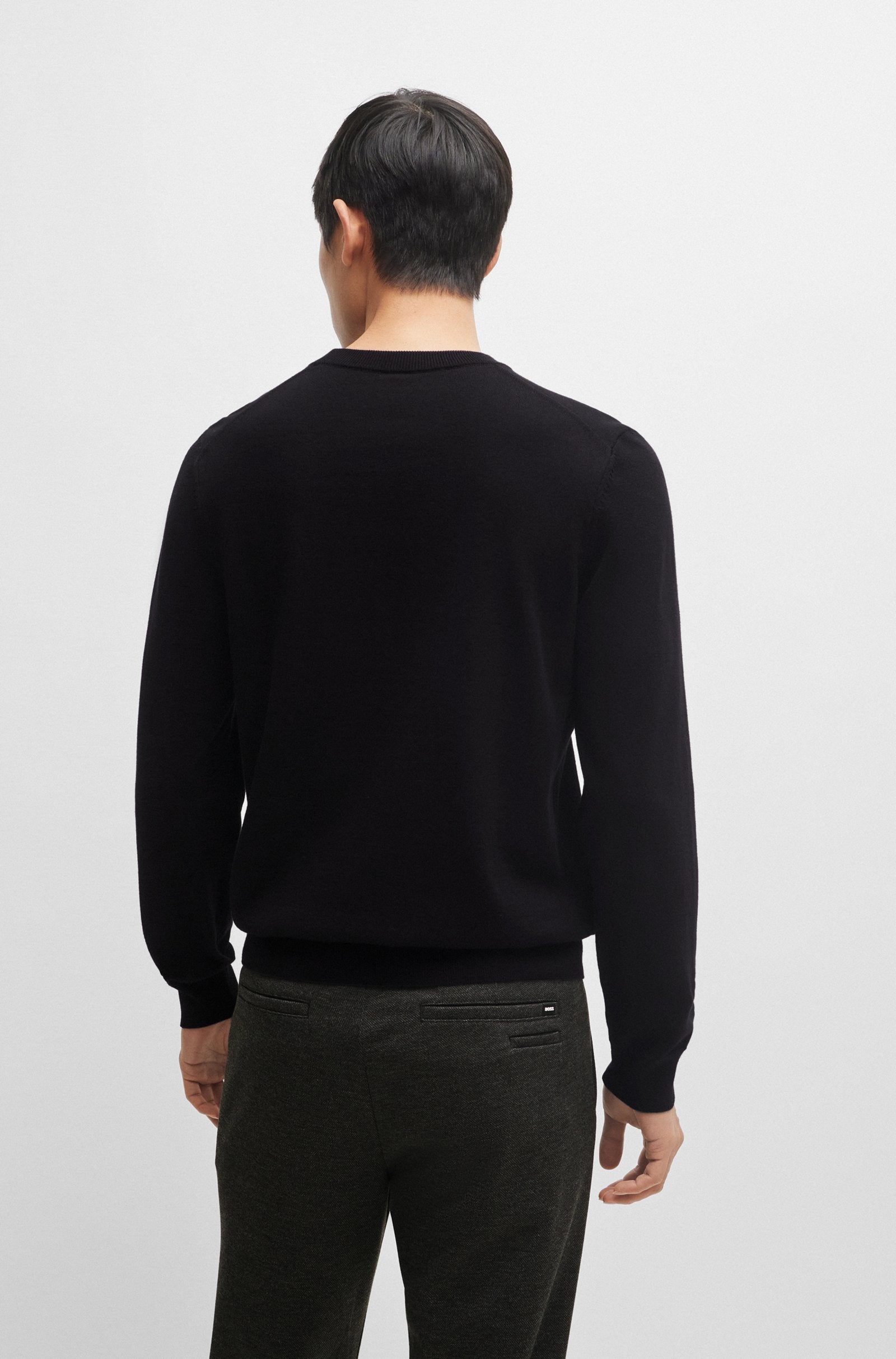 BOSS - PACELLO Black V-Neck Cotton Sweater 50506042 001
