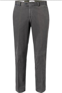 HILTL - TEAKER S Slim Fit Stretch Cotton Chinos in Asphalt Grey 72514/53000 10
