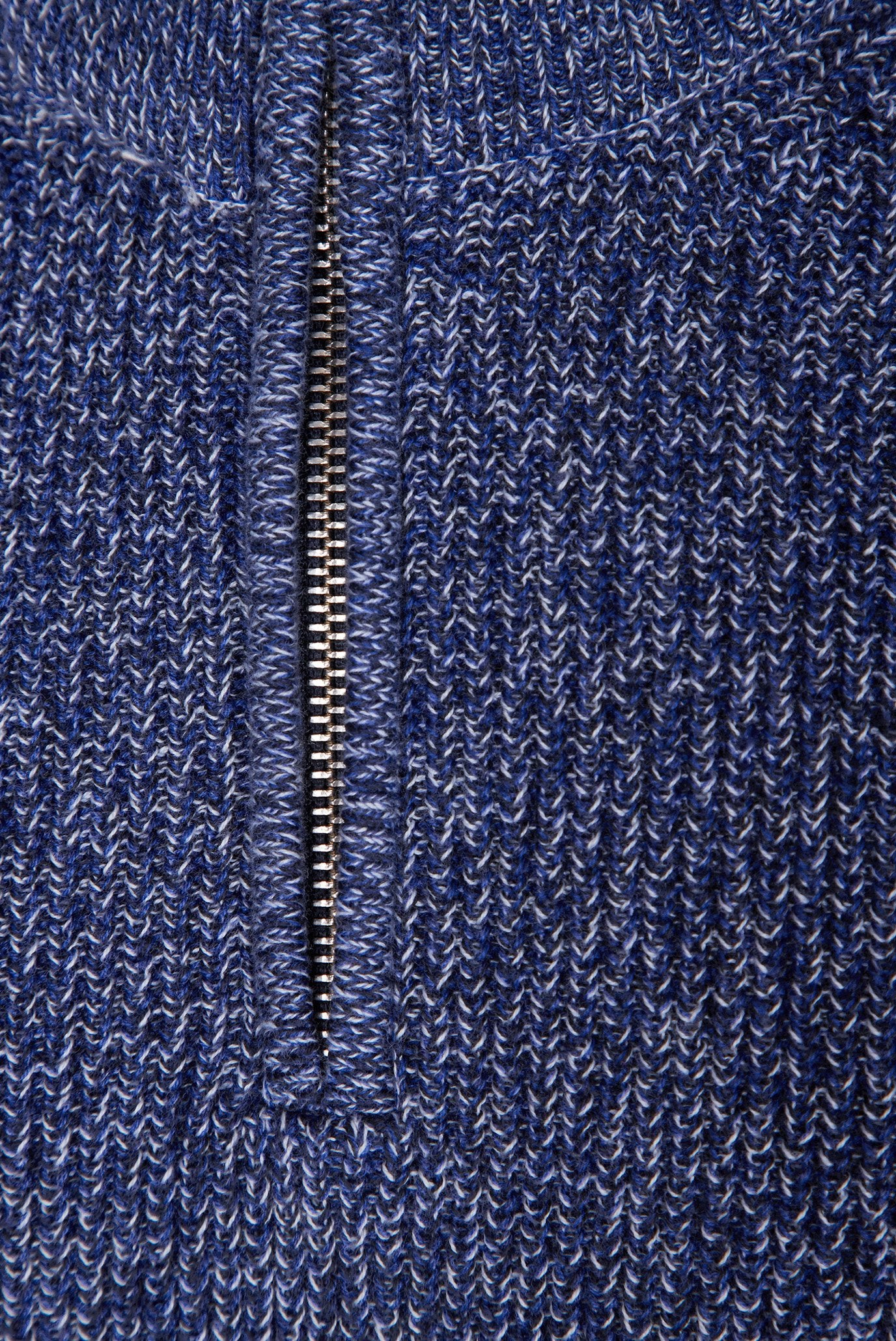 GANT - Twisted Yarn Half Zip Jumper in Marled Blue 8030177 433