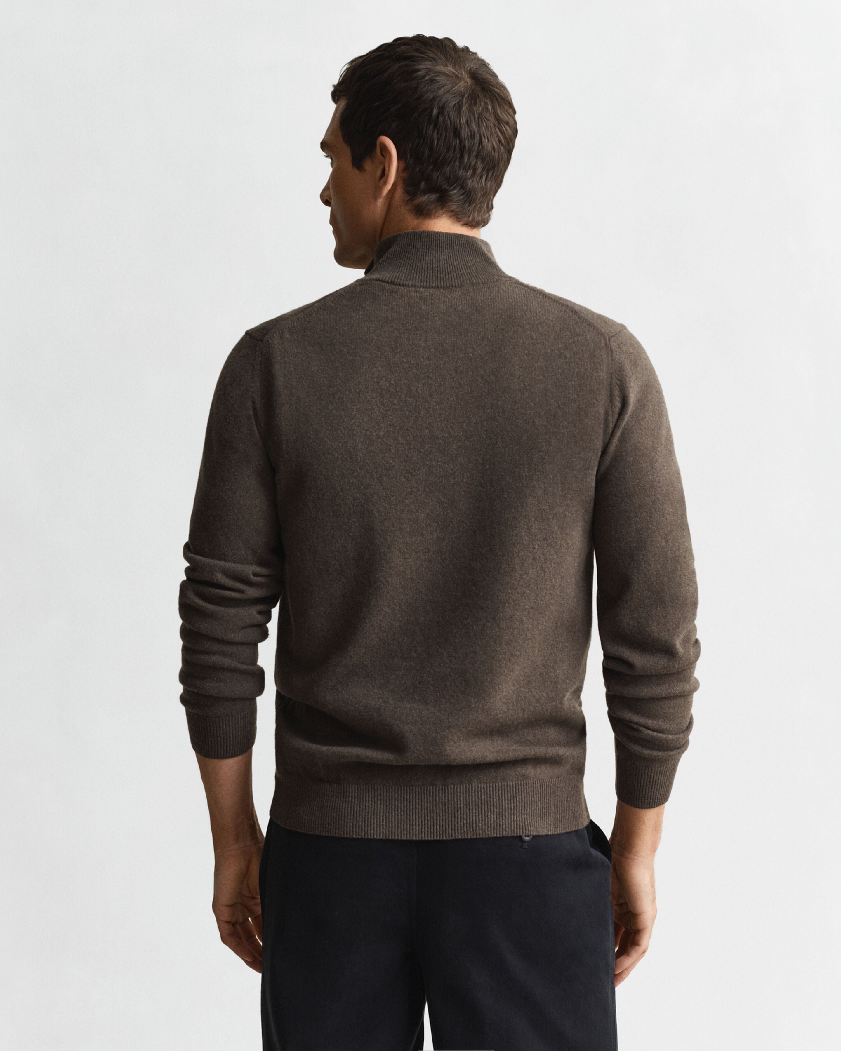 GANT - Superfine Lambswool Half-Zip Sweater in Seawood Melange Brown 87213 290