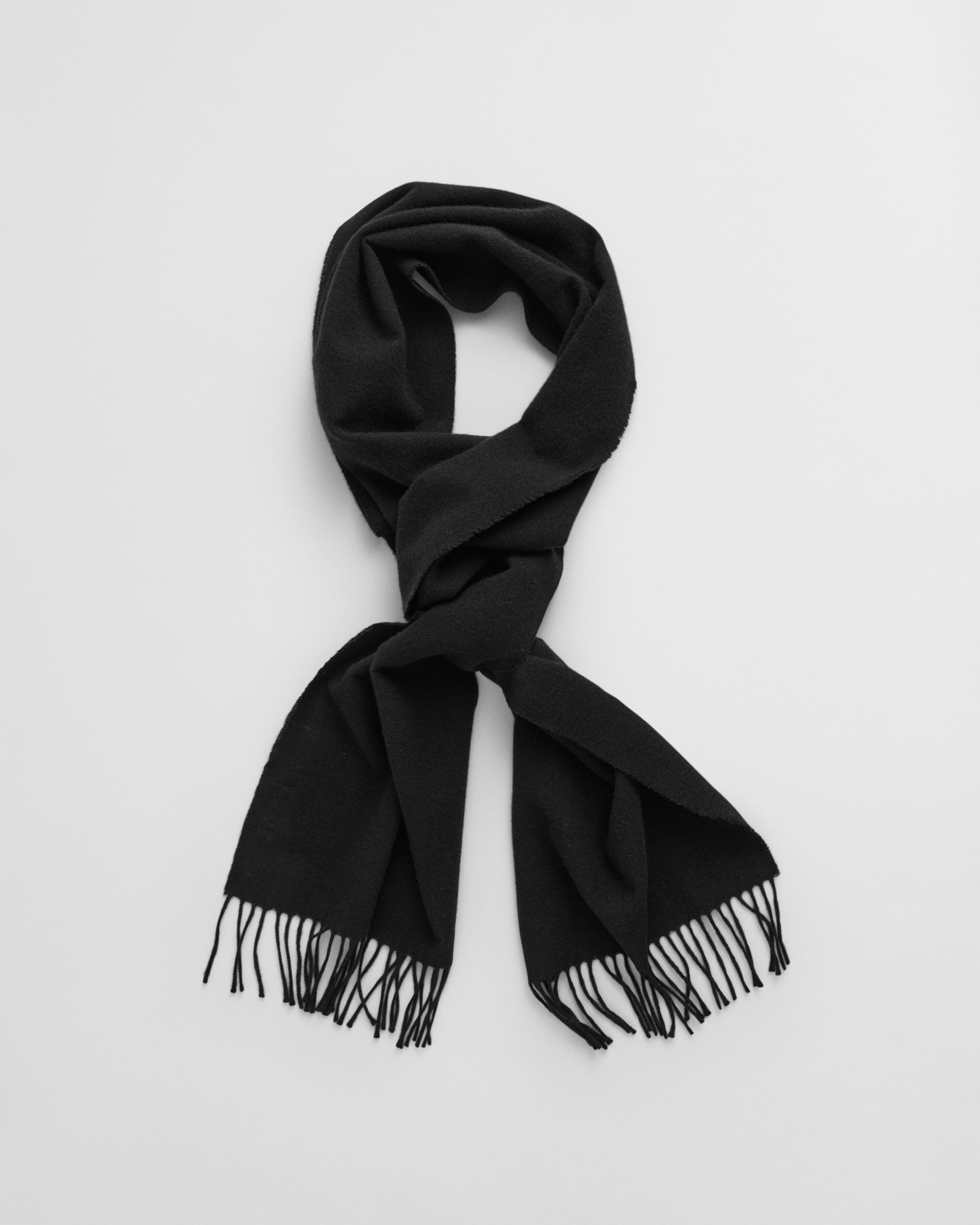 GANT - Wool Scarf in Black 9920203 005