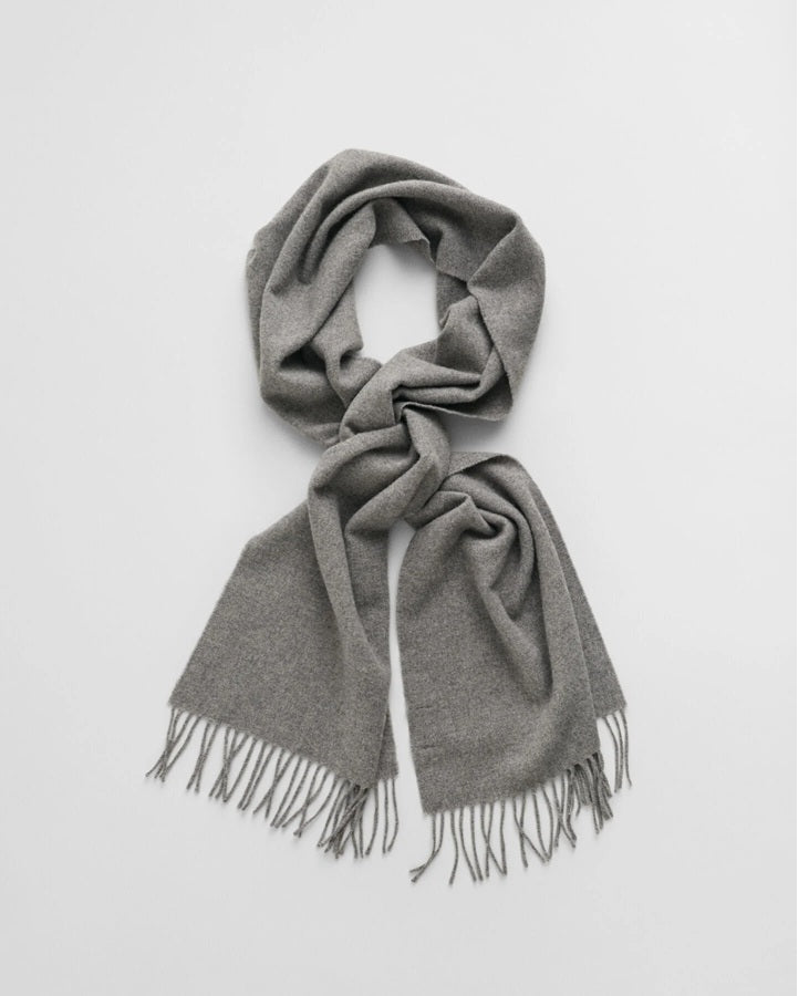 GANT - Wool Scarf in Grey 9920203 092