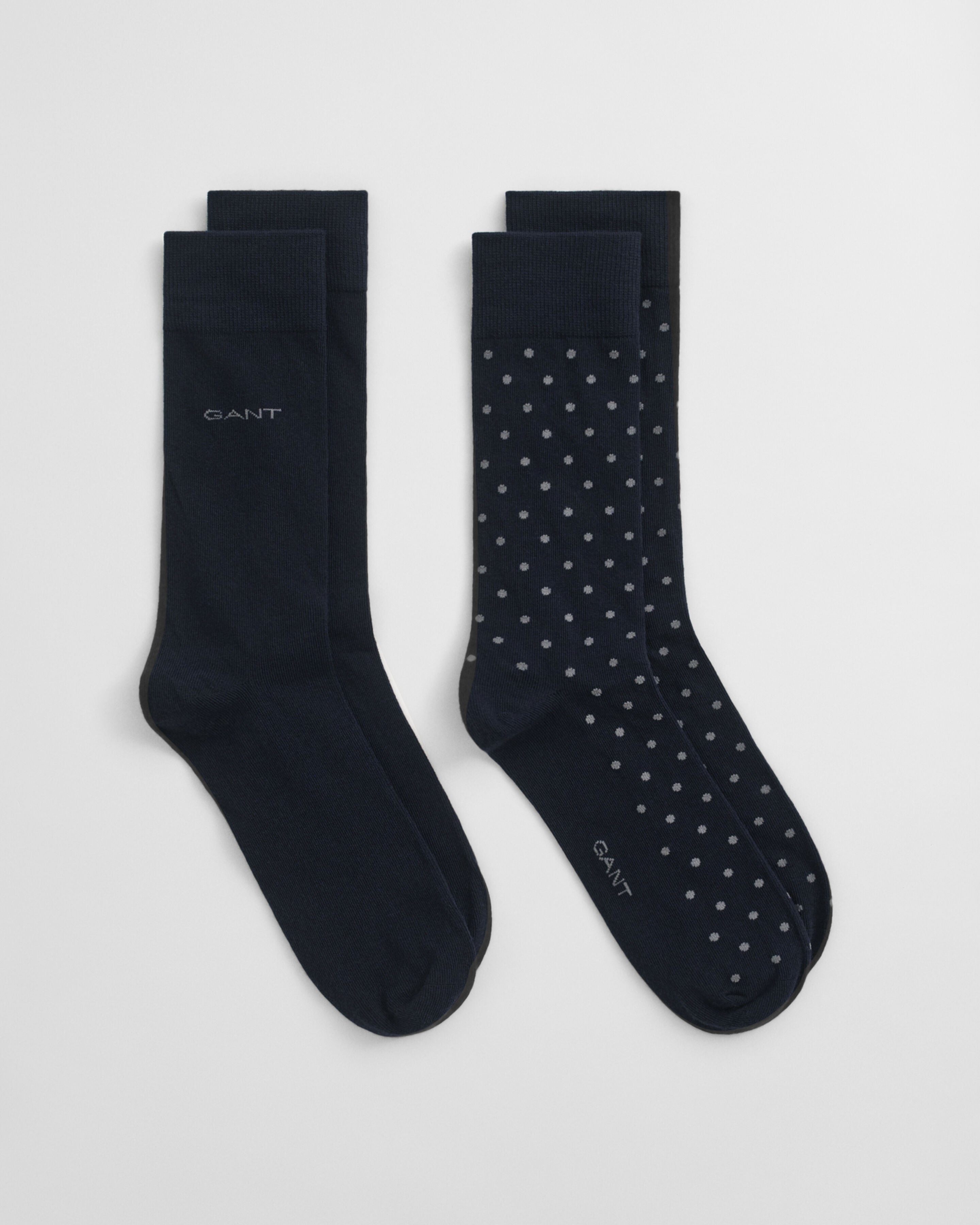 GANT - 2-Pack Dot & Solid Socks In Navy Blue 9960260 405