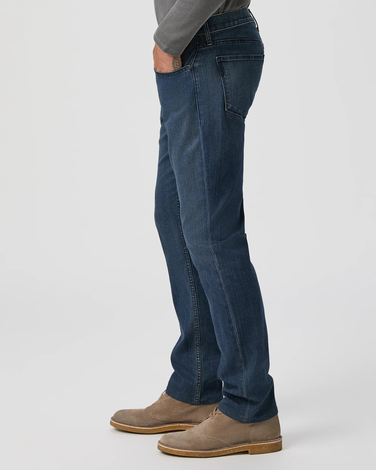 PAIGE - Transcend FEDERAL Slim Straight Jean in CORMAC Mid Blue Wash M655697-C778