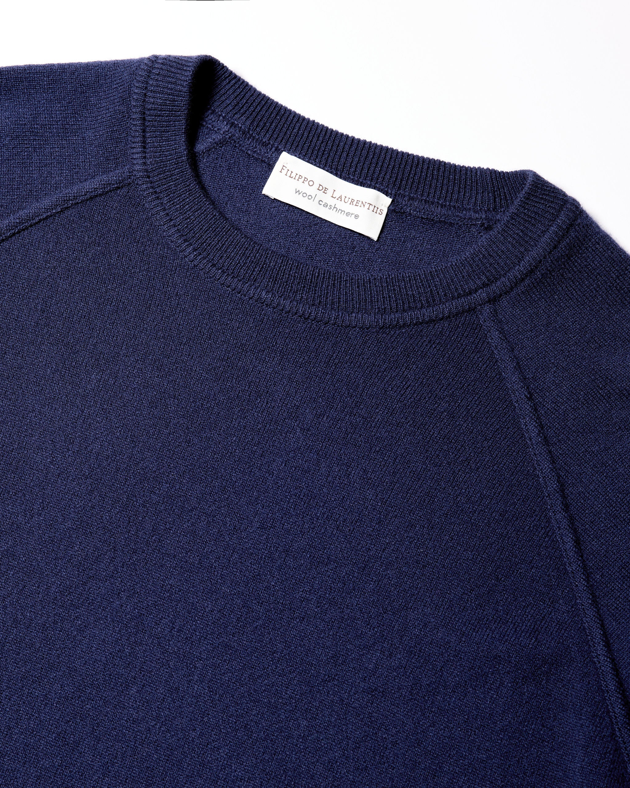 FILIPPO DE LAURENTIIS - Wool and Cashmere Raglan Sleeve Sweater in Avio Blue GC1MLR2A-WC12R 870