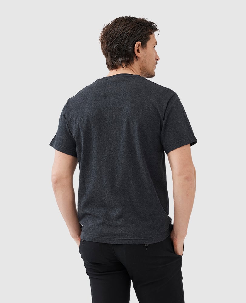 RODD & GUNN - THE GUNN T-SHIRT in CHARCOAL PP0321