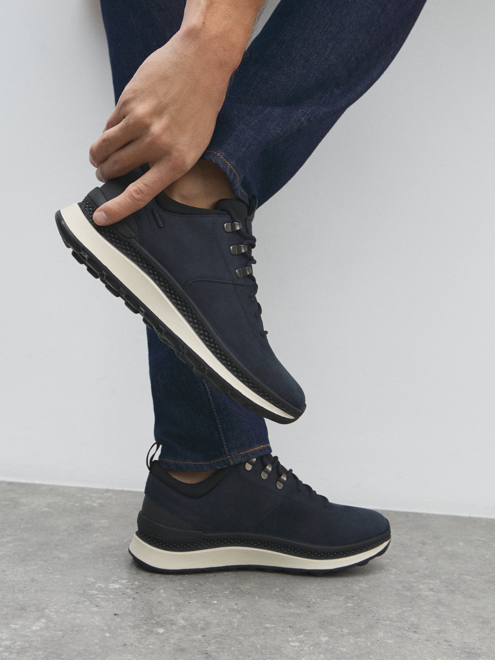 GEOX - U SHERICA ACTIF Waterproof Sneakers in Navy Blue U56HMA00045C4002