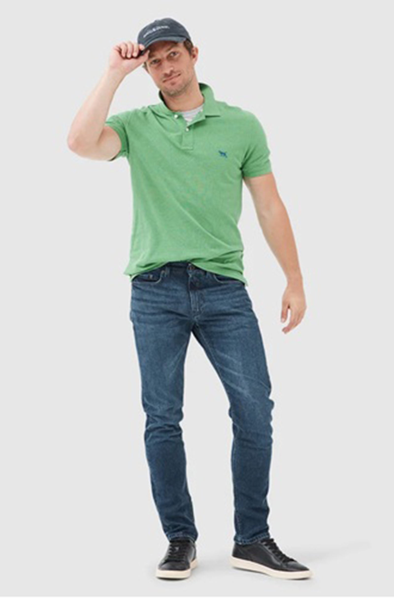 RODD & GUNN - OWAKA Straight Leg Italian Denim Jeans in True Blue VJ0438