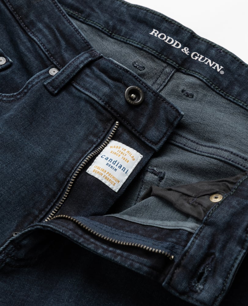 RODD & GUNN - WESTON Straight Leg Italian Denim Jeans in Blue Black VJ0440