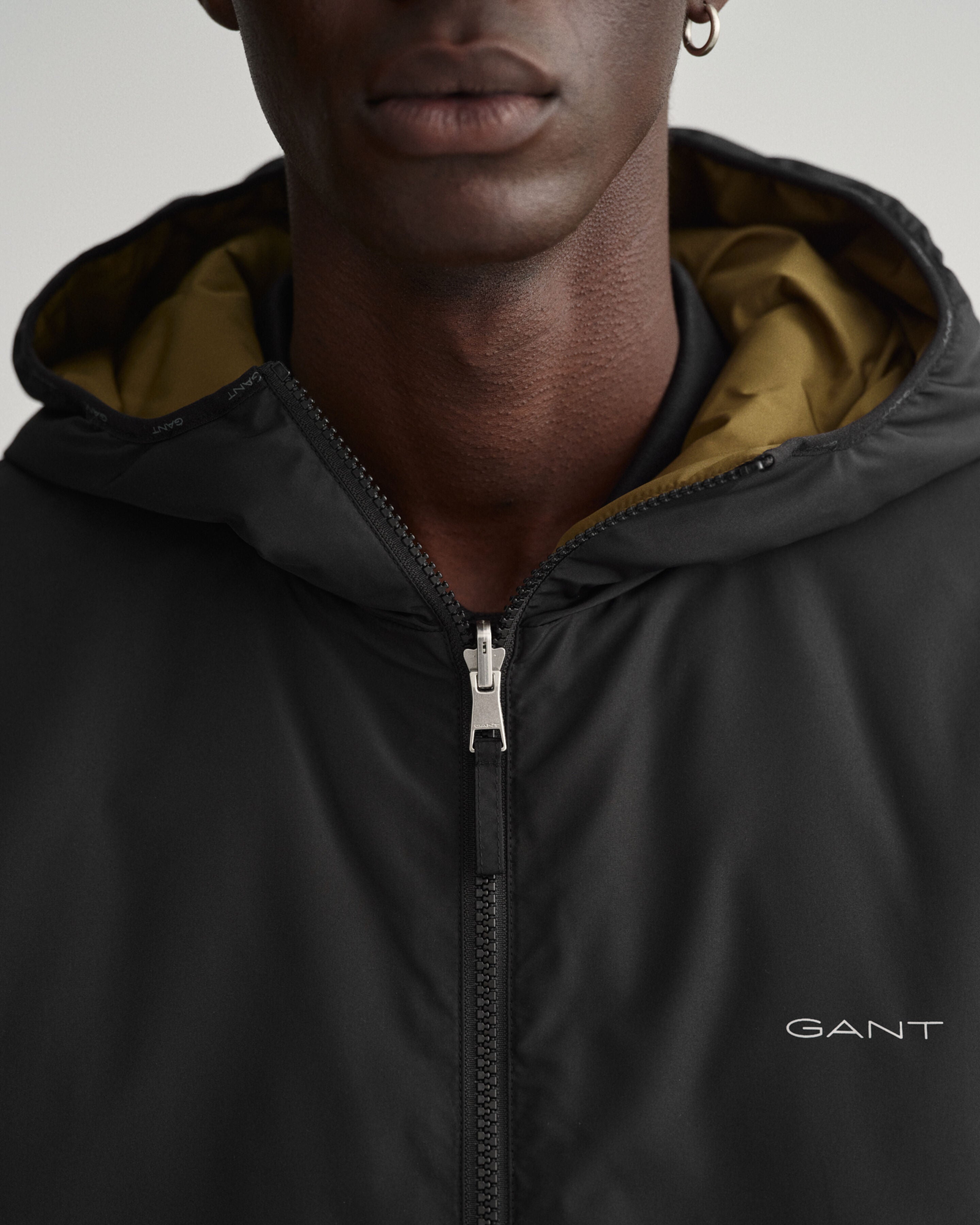 GANT - Reversible Hooded Jacket in Ebony Black 7006242 19