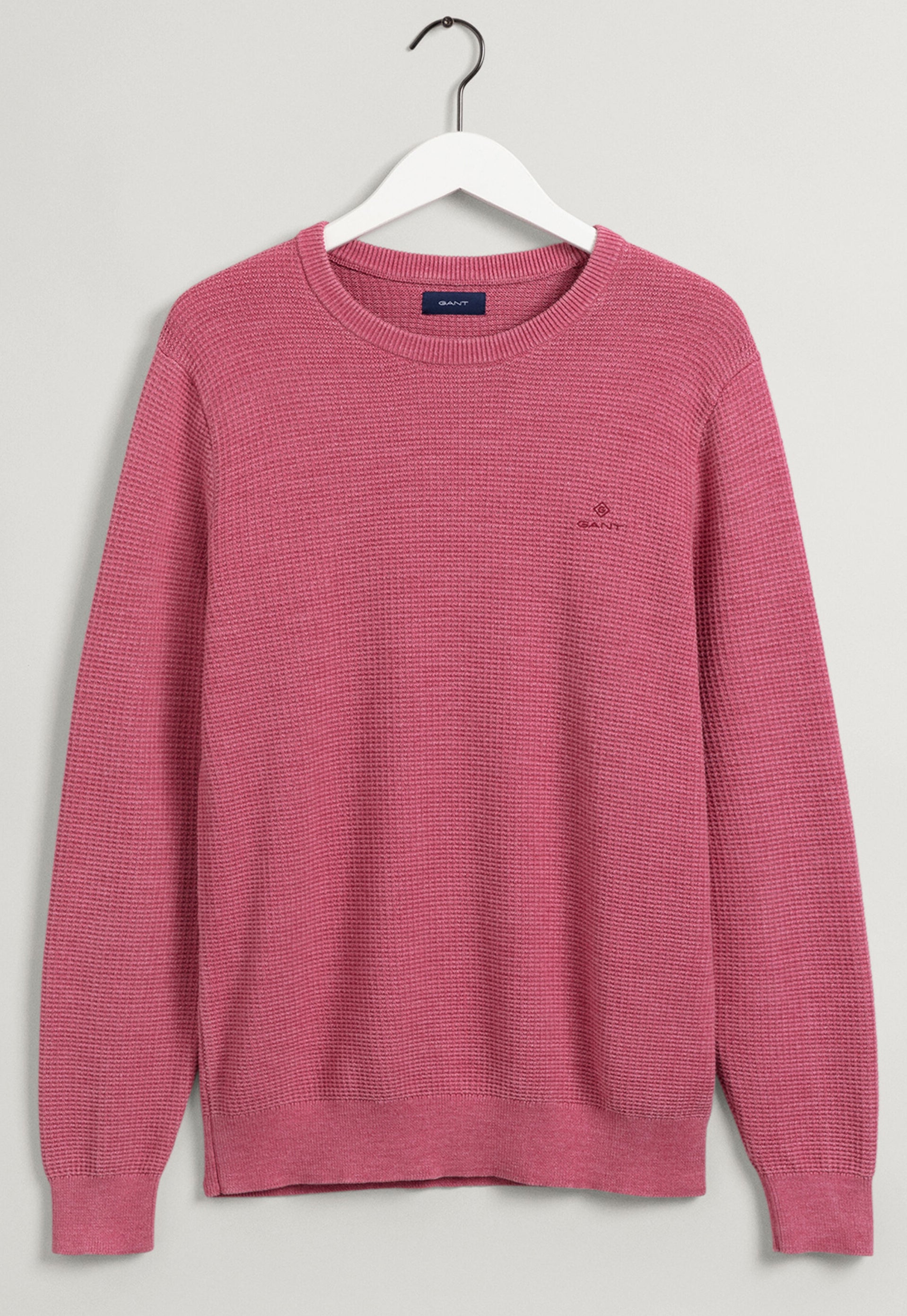 GANT - Sunfaded Crew Neck Textured Sweater In Rapture Rose 8050143 665