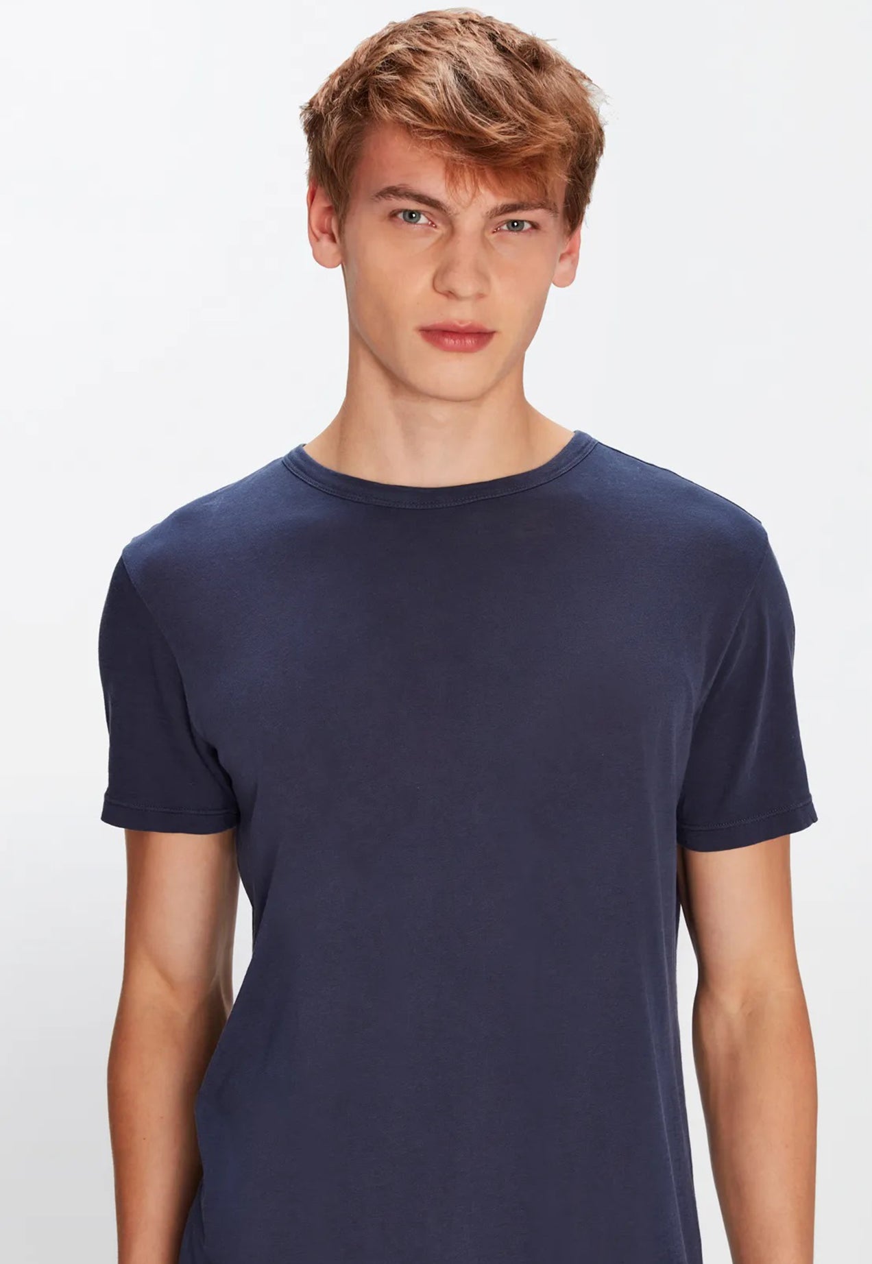 7 FOR ALL MANKIND - Featherweight Cotton T-shirt in Navy Blue JSLM6140BN
